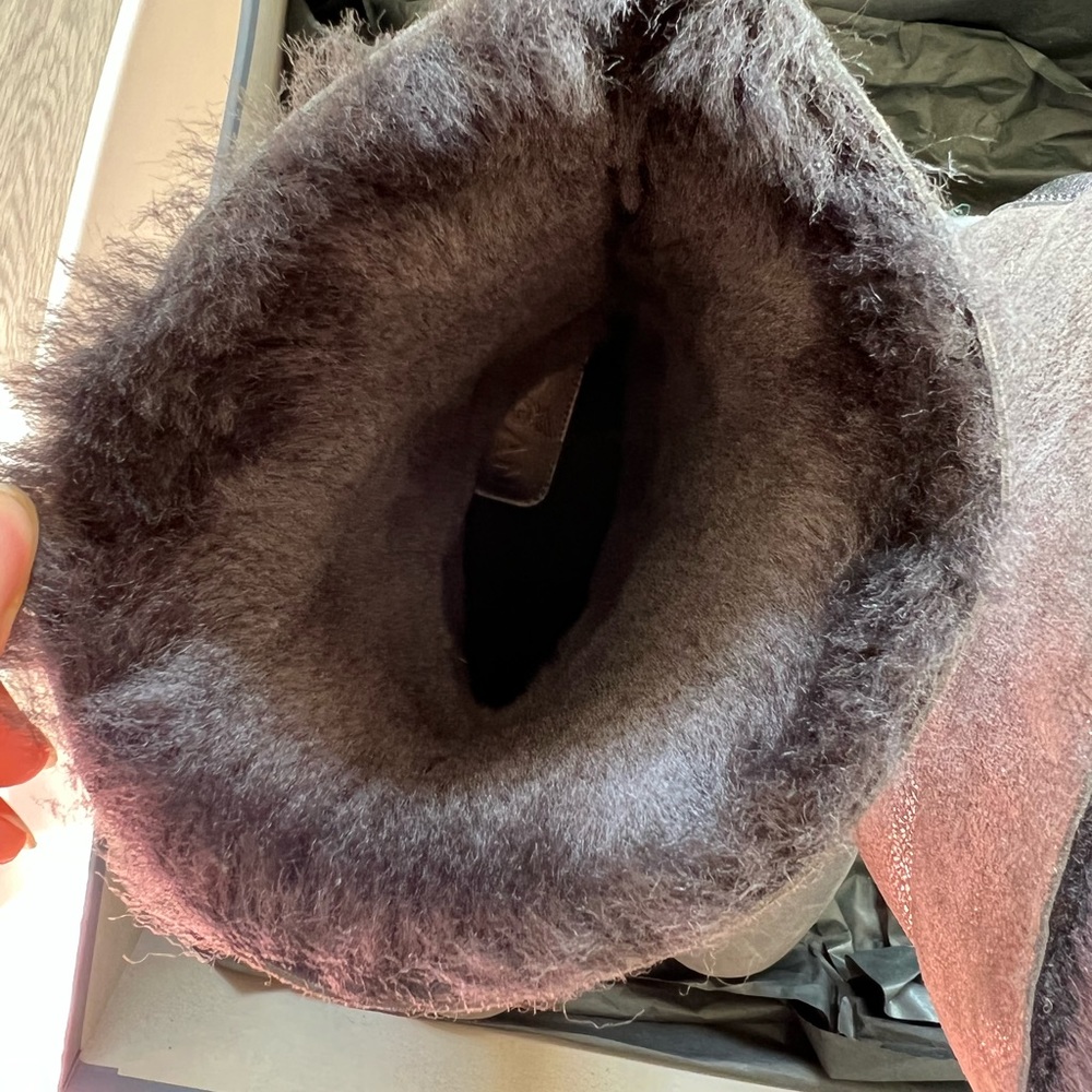 Hogan Suede Boots View 5